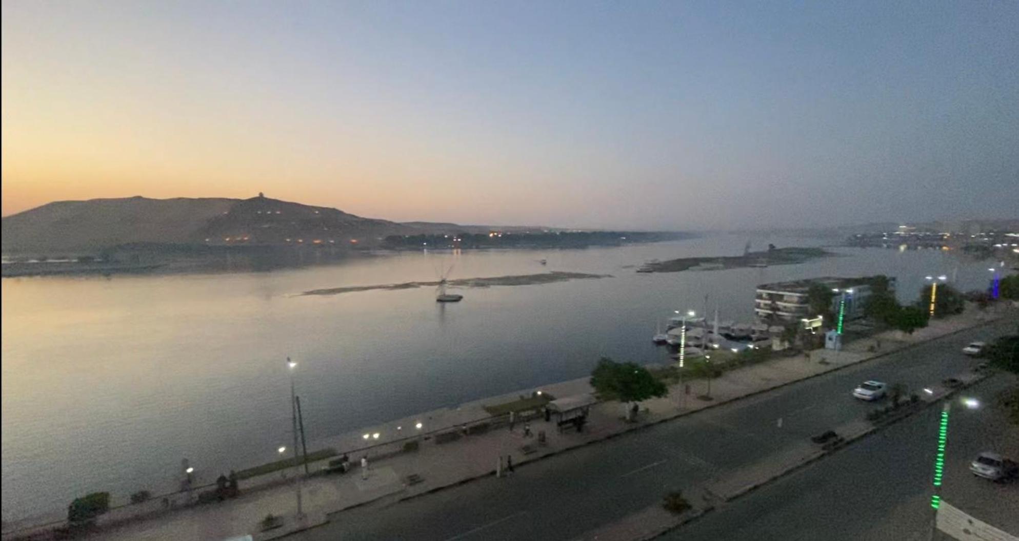 Aswan View 3 Bedrooms Esterno foto